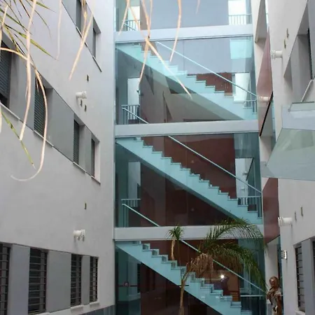 De Cine 아파트 카디스